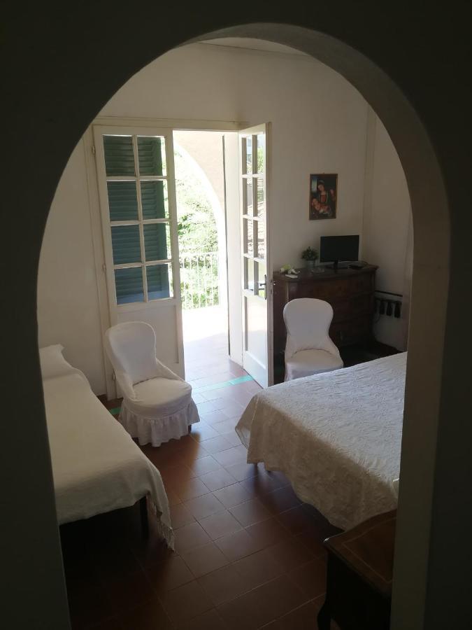 Hotel Villa Furia Белариа-Игеа Марина Екстериор снимка